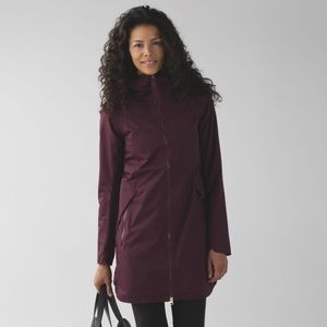 Lululemon Definitely Raining Jacket sz 10 color: Bordeaux Drama